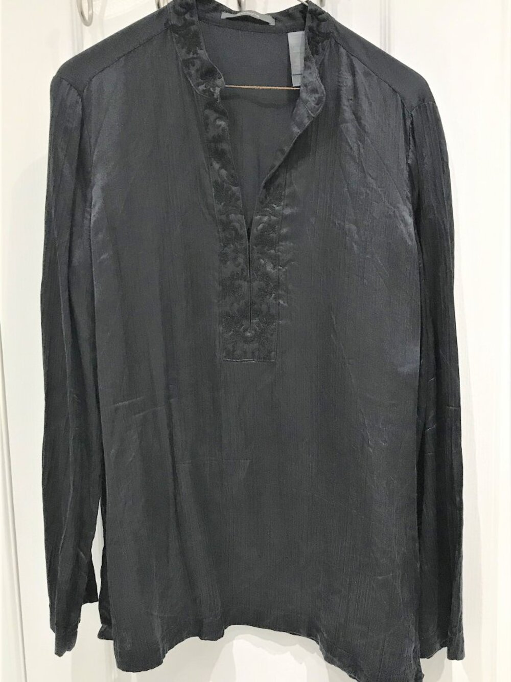 Liz Claiborne Black Silk Cotton Blouse Size L Excellent condition